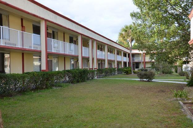 Budget Inn Of 德兰 外观 照片